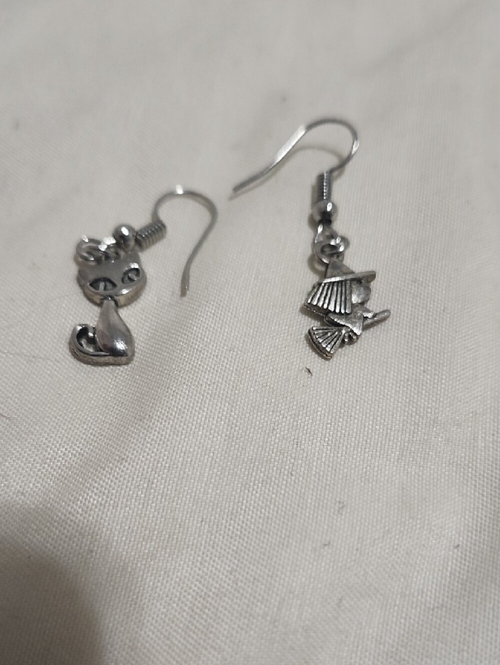 Handcrafted Mix & Match Silver Hex & Whisker Earrings - Picture 3 of 3